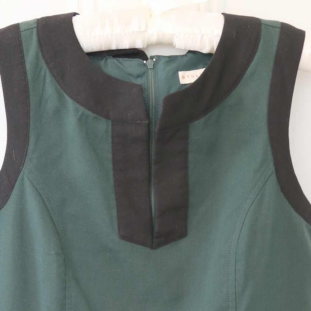 Dress - Picture 2 of 8